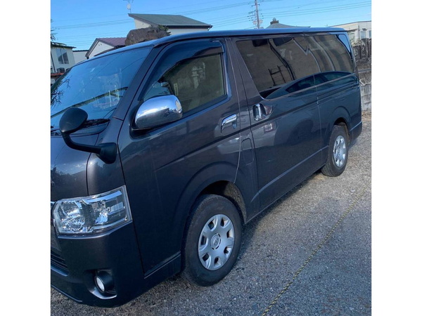 トヨタ ハイエース特別仕様車 スーパーGL ダークプライム