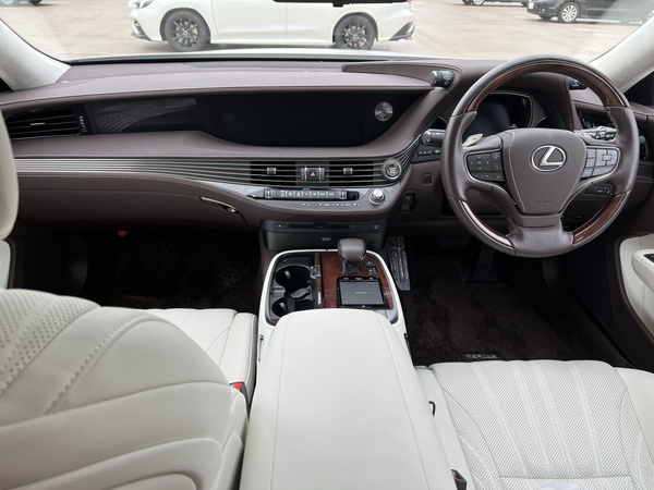 レクサス LS 500 エグゼブティブ