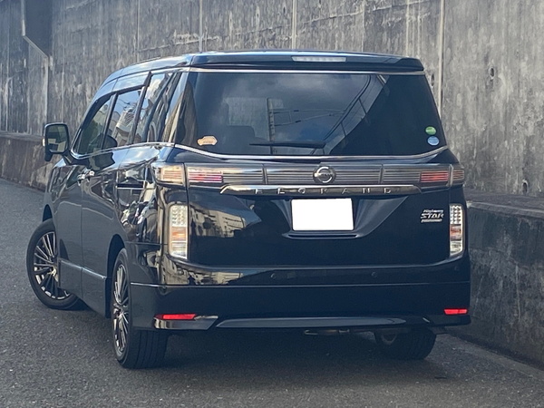 ニッサン エルグランド 250 ハイウェイスターS アーバンクロム